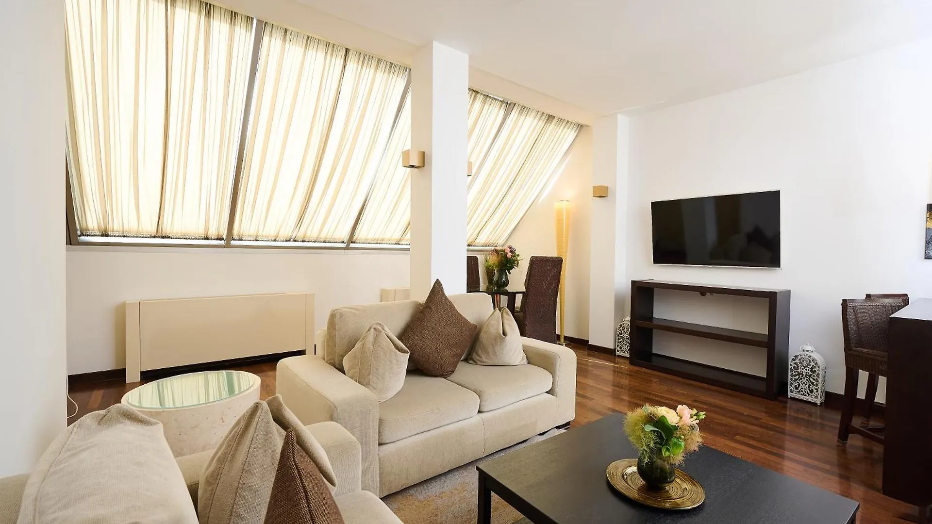 Myplace Premium Apartments Wien 4*,