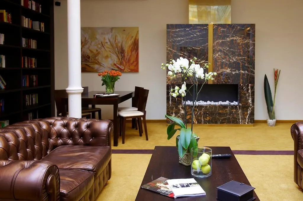 Myplace Premium Apartments Wenen 4*,