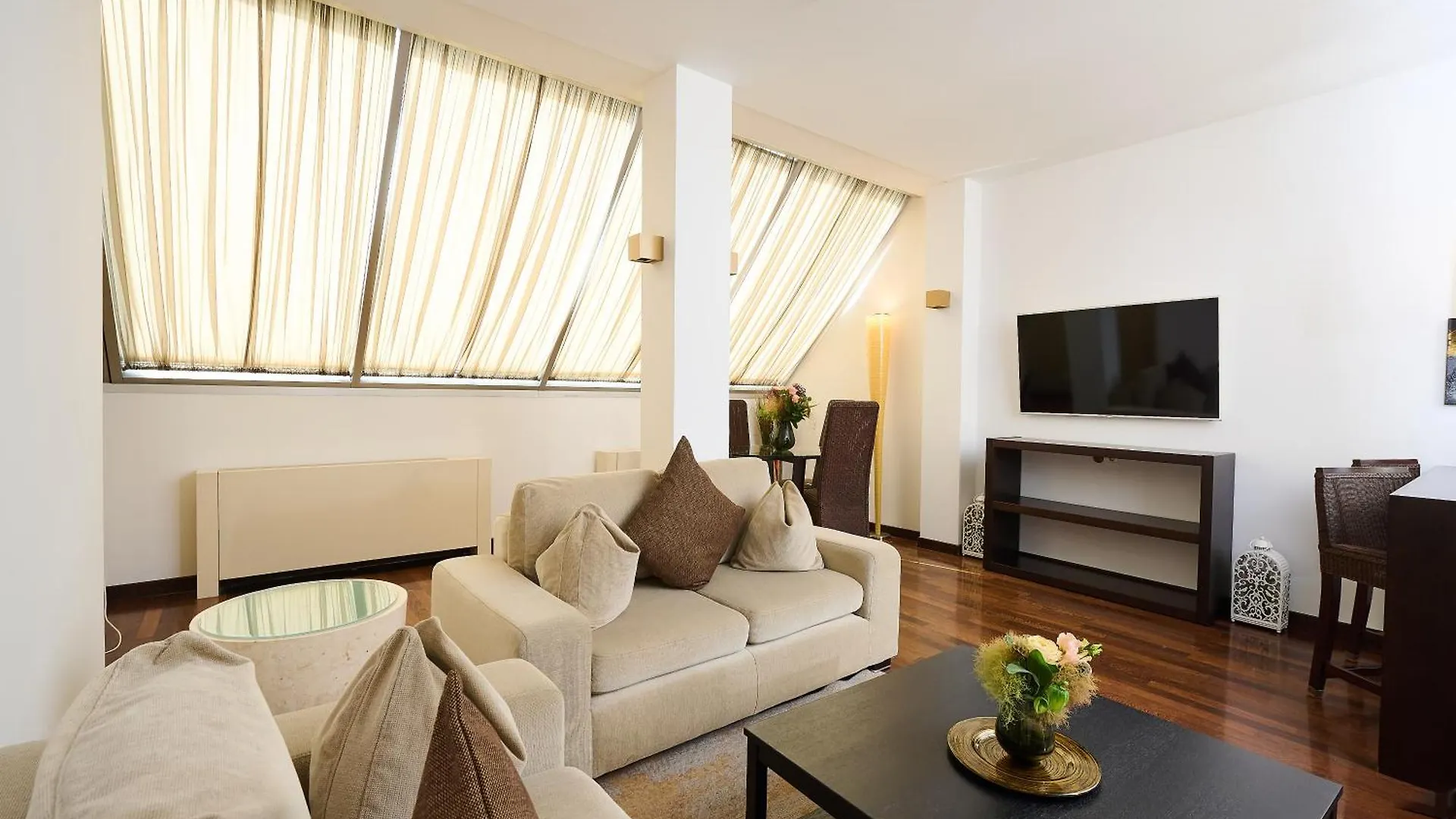 Myplace Premium Apartments Vienna 4*,